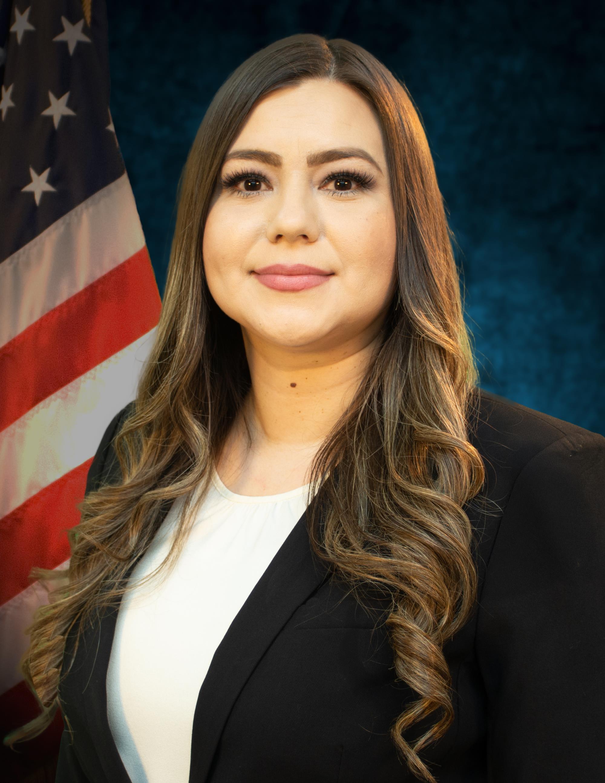 Mayra Hernandez