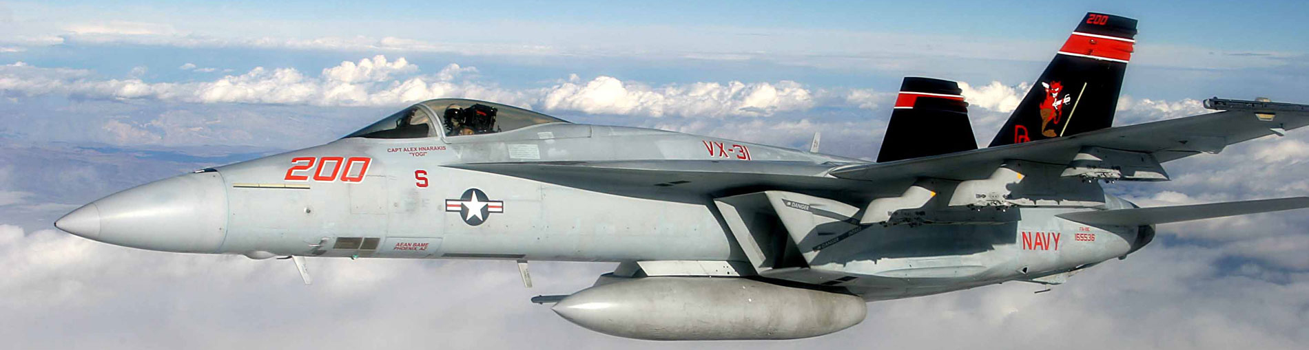 F18 VX-31 - Photo By Board of Trade